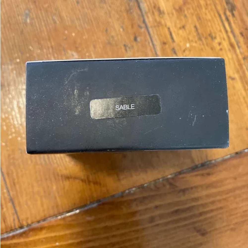 NARS Light Reflecting Setting Powder - Picture 3 of 3